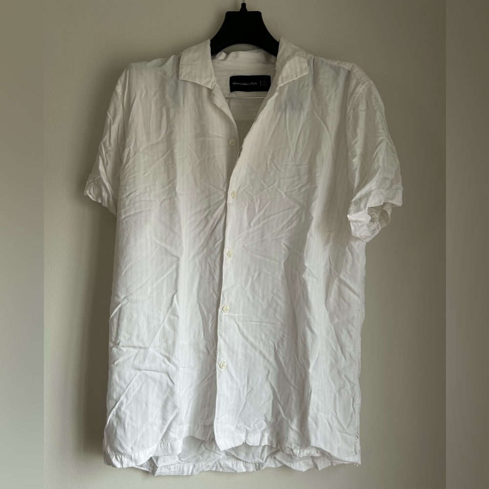 A&F button down